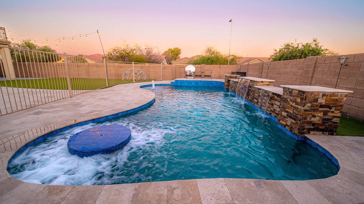 Terracita House | 1 mile from Cardinals (State Farm) Stadium & Desert Diamond Arena