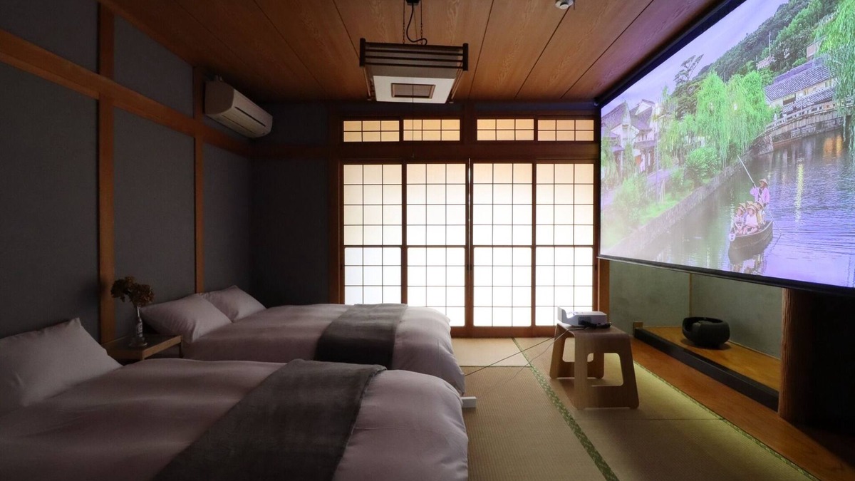 Morooka House | 1 min walk to JR station Private floor w garden/Fukuoka Fukuoka