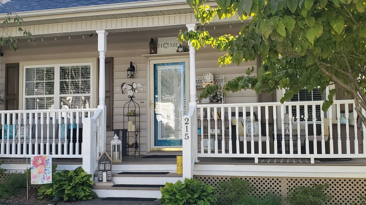 Jonesborough House | 1 minute from the oldest town in Tennessee (Jonesborough)!