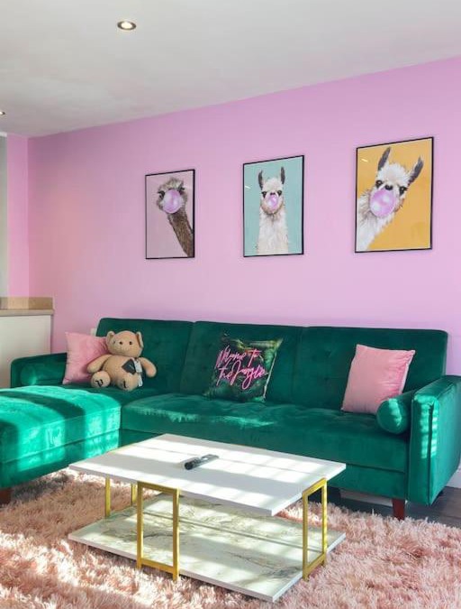 Everton House | #1 Most Viral Pink House w Ball Pit