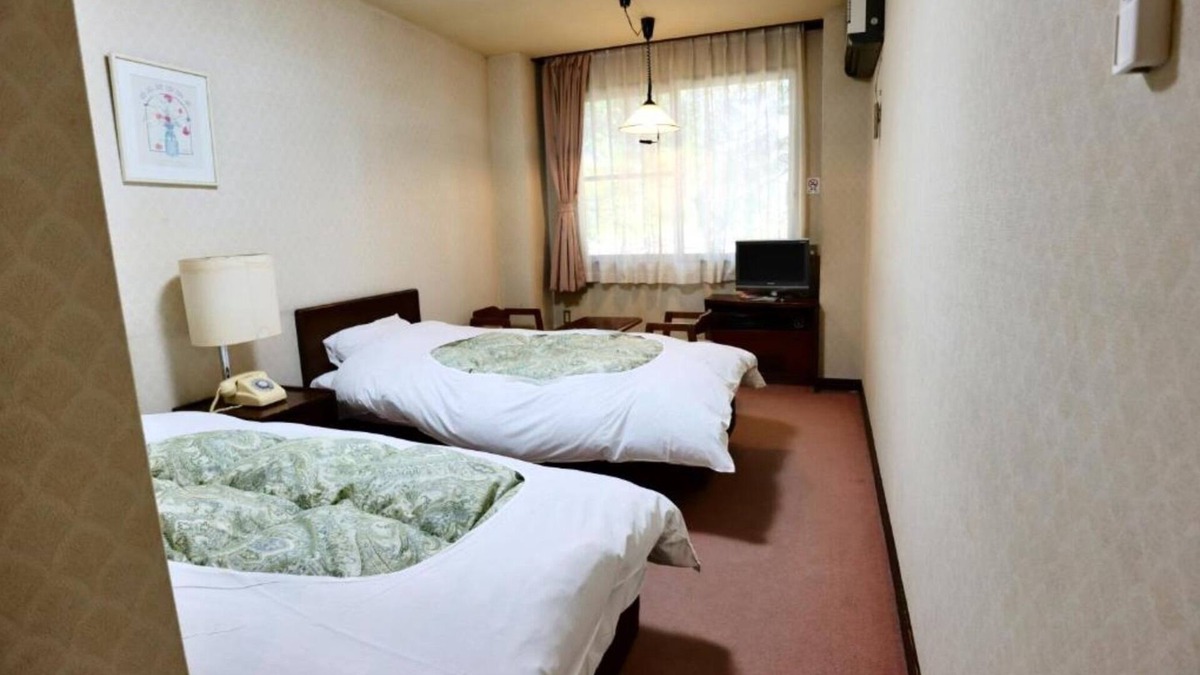 Iida Hotel | 1 night with breakfast Twin room with bathroom/Kitaazumi-gun Nagano