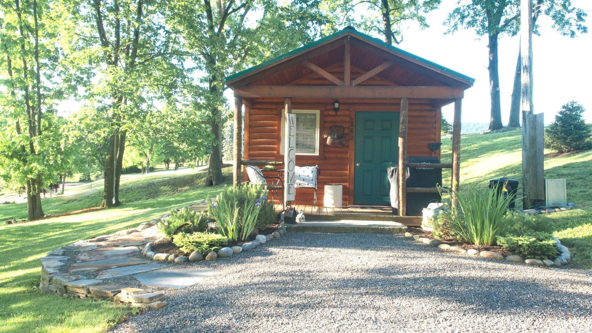 Paxinos Cottage | 1 Queen size bed &Love seat sofa, Creek view
