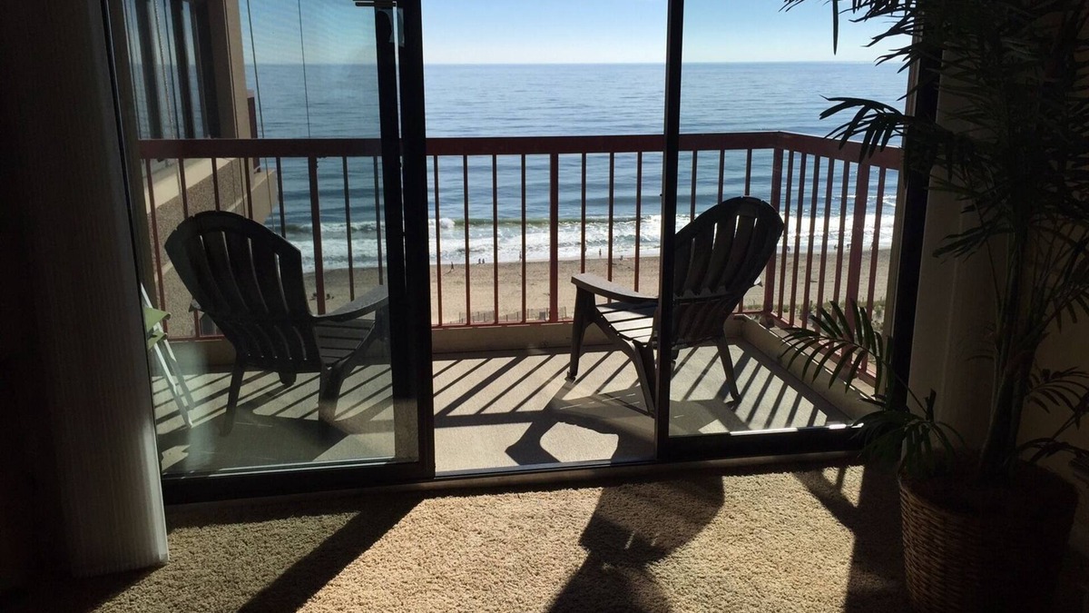 North Ocean City Condo | #1 Rated Condo, Oceanfront, with Bay View Too