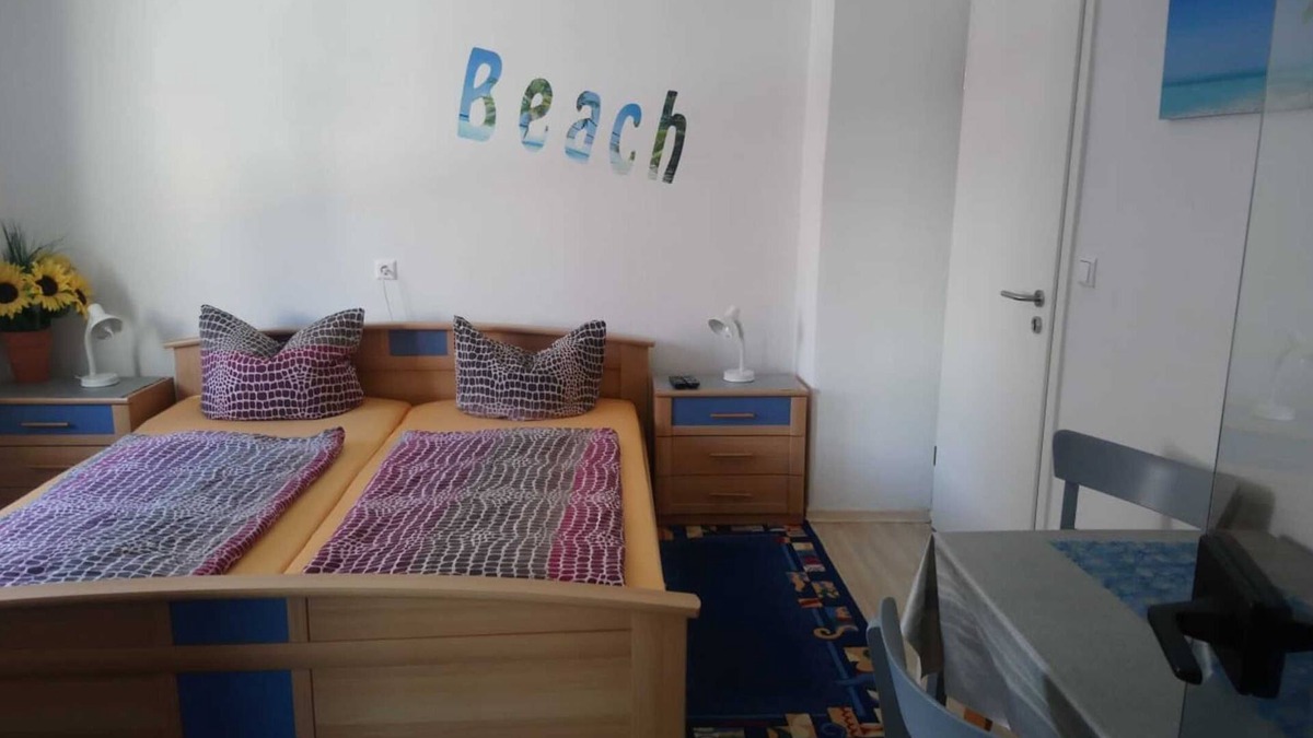 Markdorf Apartment | 1-room apartment Bechinger, shower/WC, 24 sqm, ground floor - Haus Bechinger
