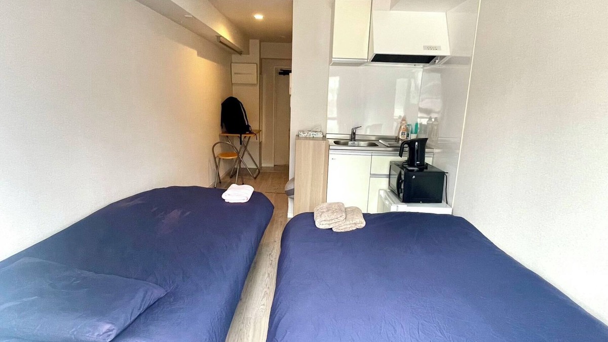 Nishi-Shinjuku Apartment | 1 room apartment beside Shinjuku Chuo Park, with separated bathroom and toilet