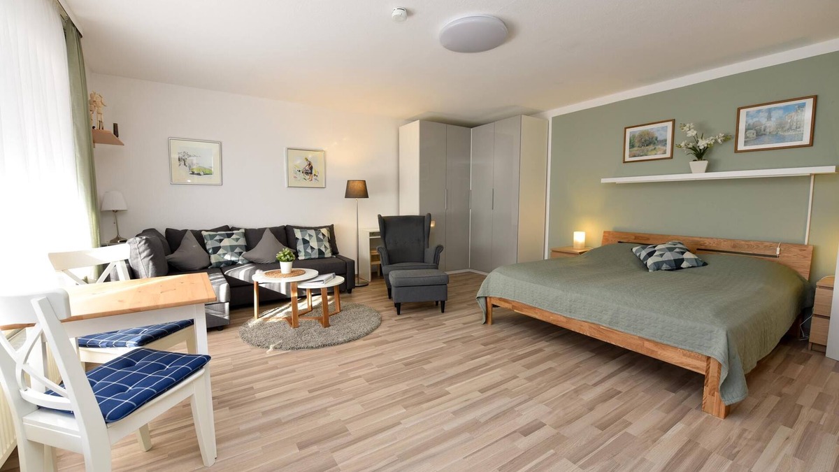 Duhnen Apartment | 1-room vacation apartment on the ground floor in the house LEE