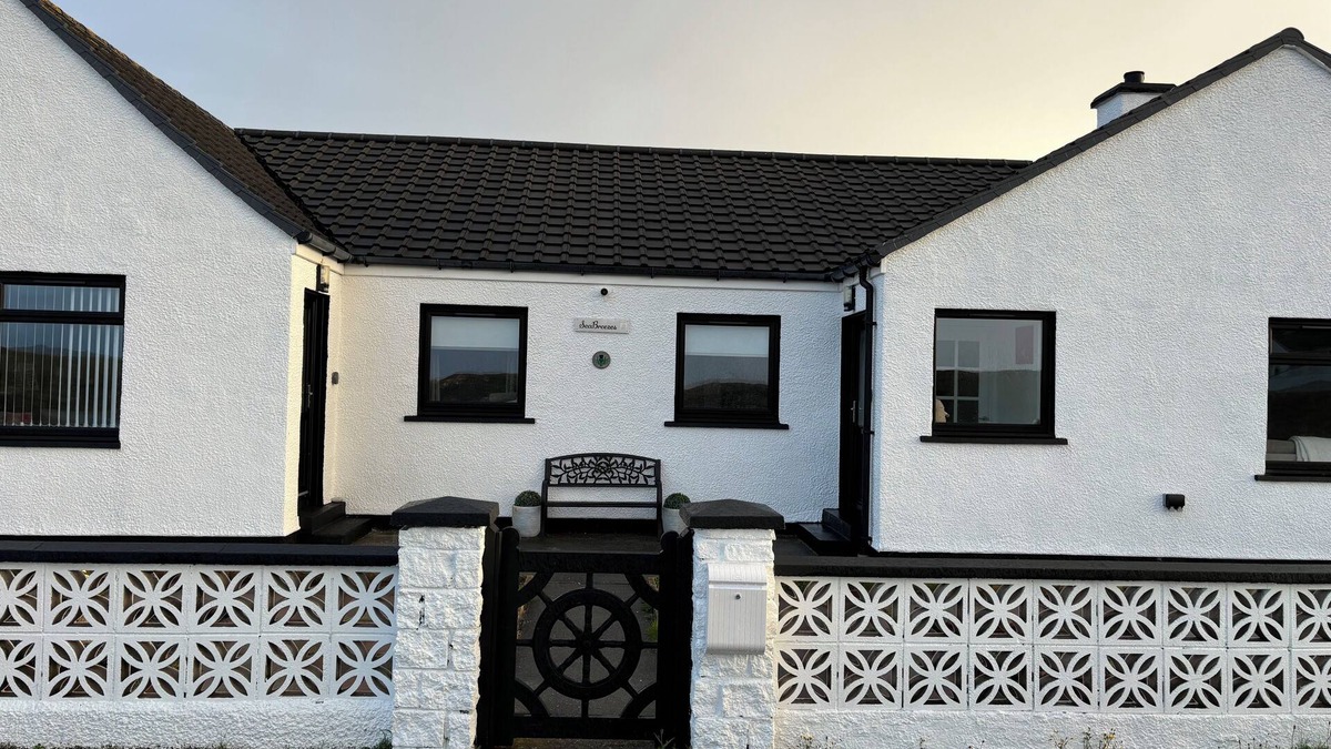 Isle of Barra House | 1 Seabreezes Luxurious Self-Catering on the beautiful island of Barra