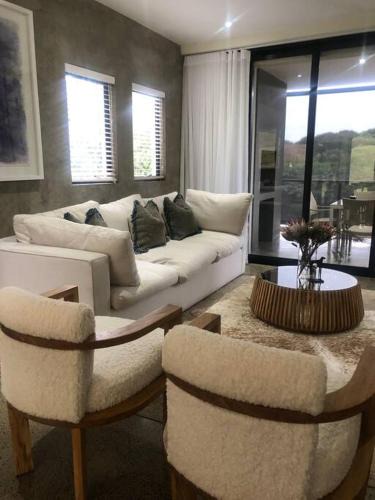 Prince's Grant Golf Estate Apartment | 1 The Eighteenth, Prince’s Grant Golf Estate