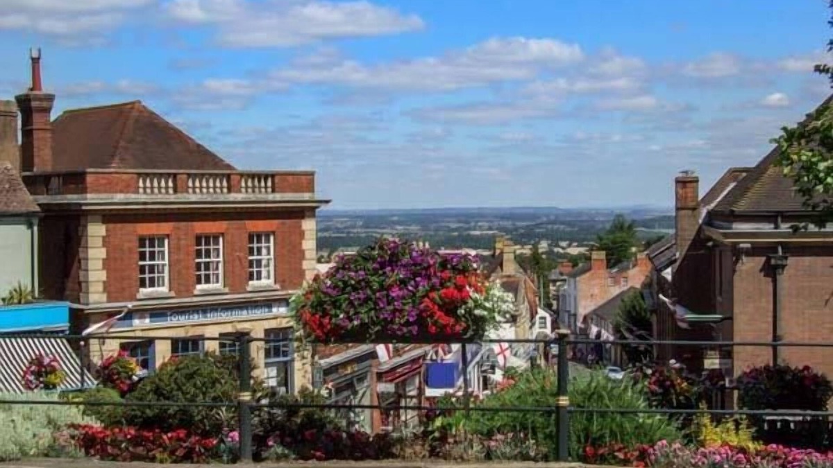 Upton upon Severn Cottage | 1 Willow Cottage