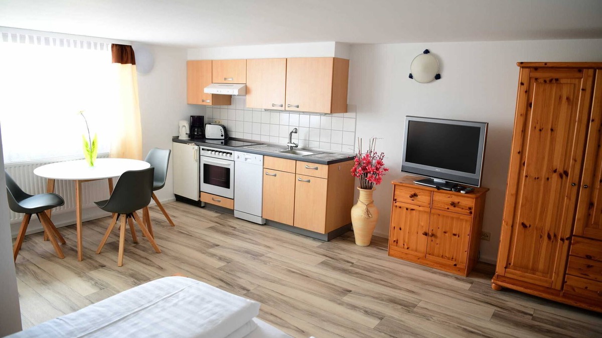 Hohendorf Apartment | 1 Zimmer Fewo - Meutzner Hohendorf