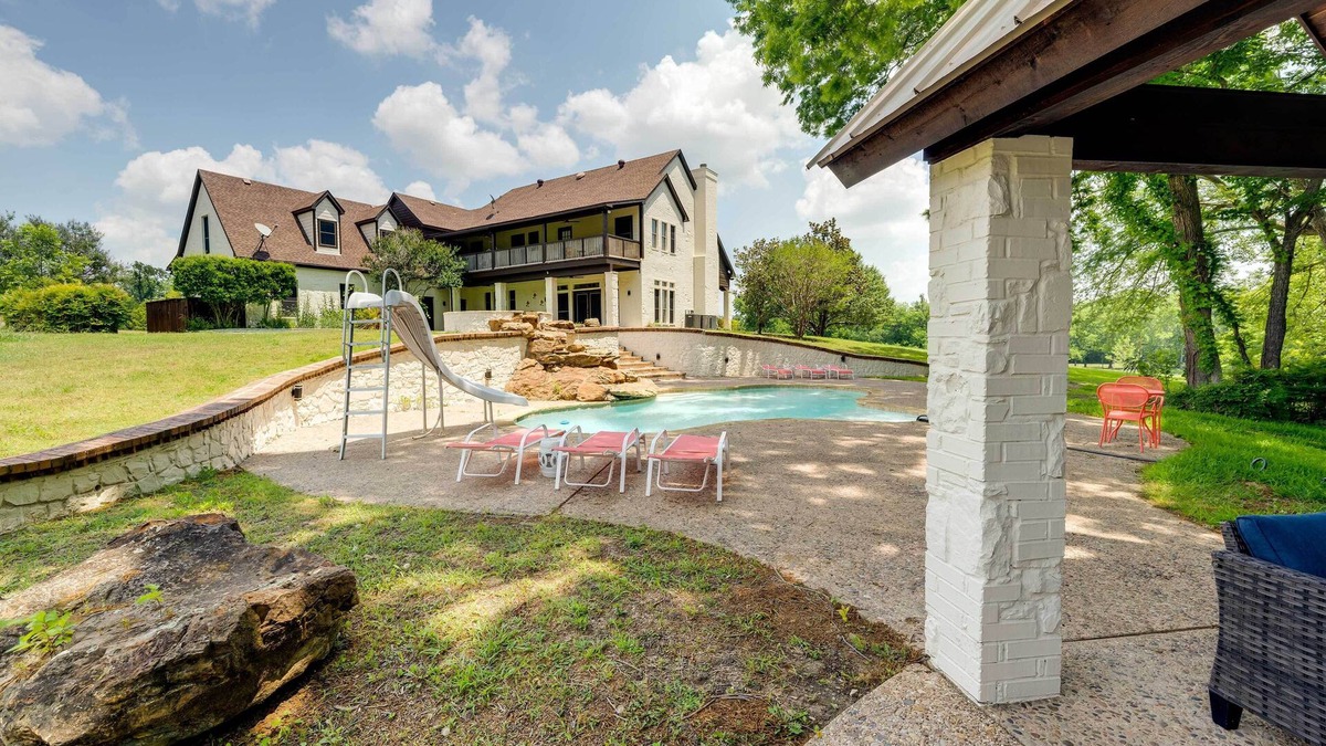 McKinney Villa | 10 Acres w/Pool & Pond: Luxury Melissa Villa!