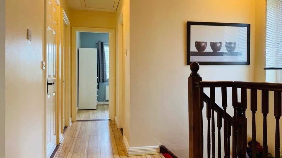 Sligo House | 10 beechwood court self catering home