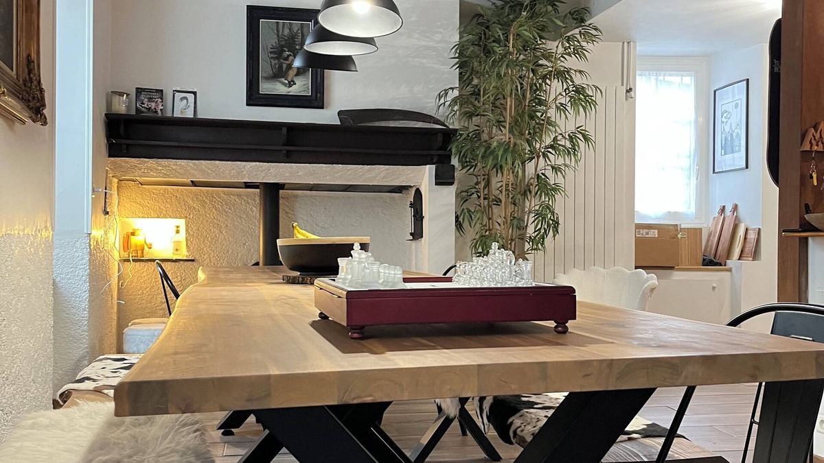 Soulom House | 10-berth house in the middle of several large resorts; starting point for hikes