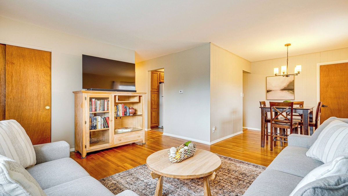 Summit Station House | 10 Mi to Dtwn: Pet-Friendly Retreat in Columbus