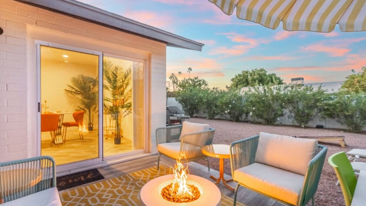 Tempe House | 10 Mins to Old Town | Spring Training | BBQ & Yard