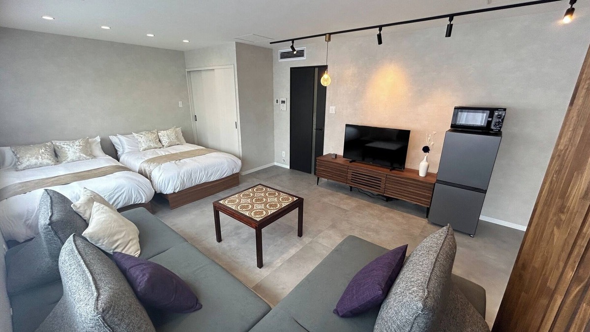 Namba Apartment | 10 mins walk to Glico signboard Dotonbori 5 mins walk to Kuromon Market 5 mins walk Metro - Fraise Nihonbashi/Osaka Ōsaka