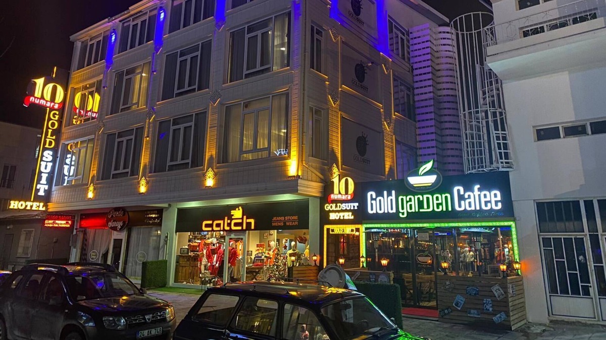 Erzincan Hotel | 10 Numara Gold Suit Otel