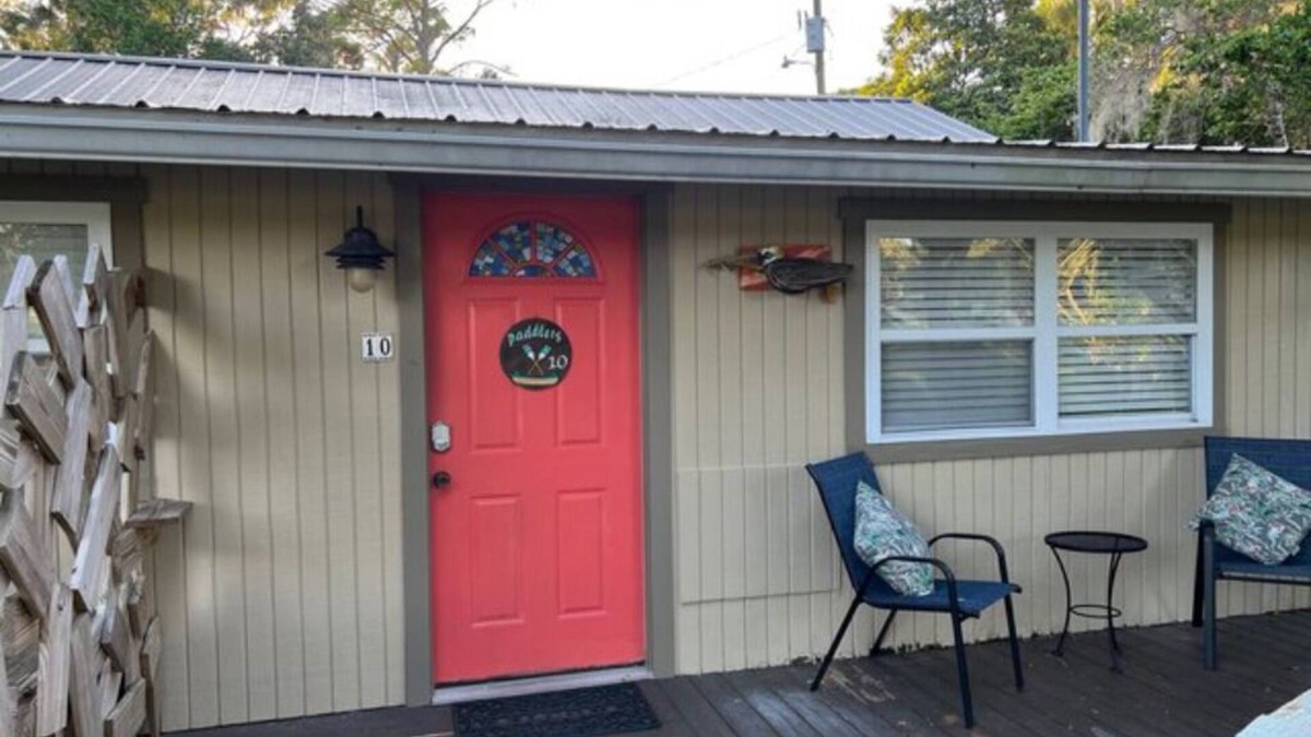 Inglis Cabin | 10) Paddler's Cottage