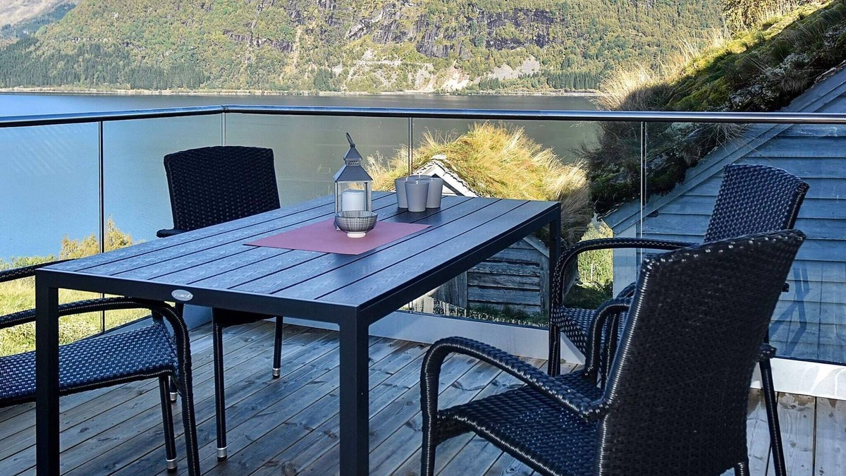 Jolster House | 10 person holiday home in skei i jølster