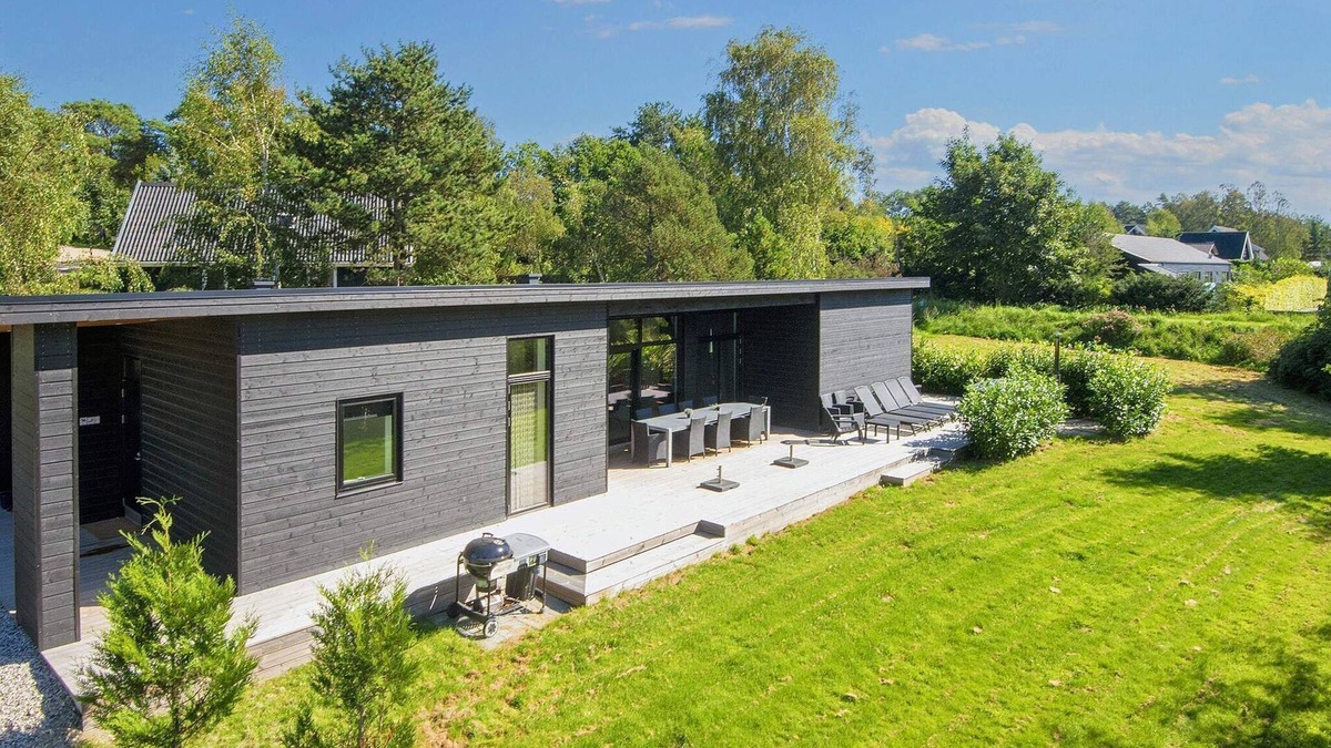 Vibæk Strand House | 10 person holiday home in Ebeltoft