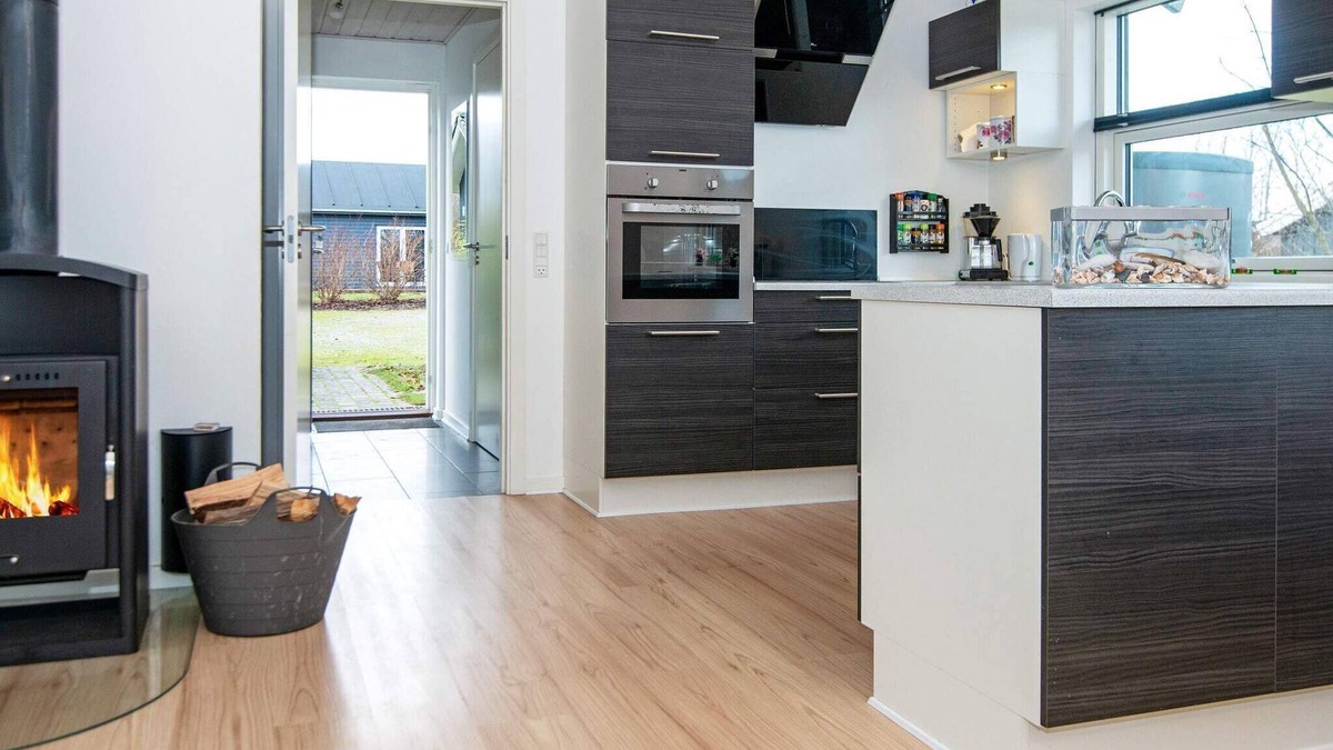 Fjellerup House | 10 person holiday home in Glesborg