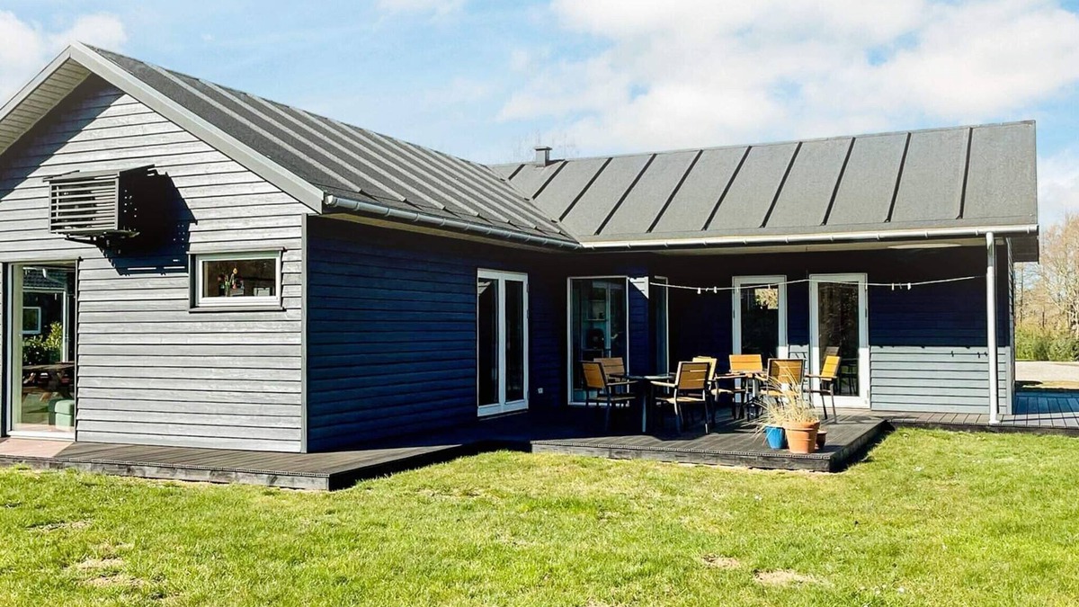 Fjellerup House | 10 person holiday home in Glesborg-By Traum