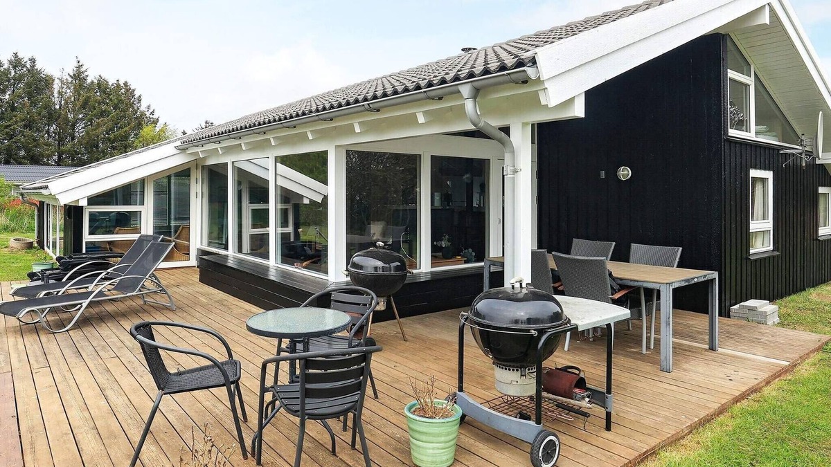 Lonstrup House | 10 person holiday home in Hjørring-By Traum