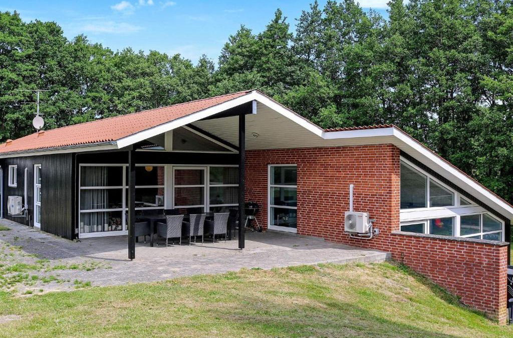 Nørre Hurup House | 10 person holiday home in Hadsund-By Traum