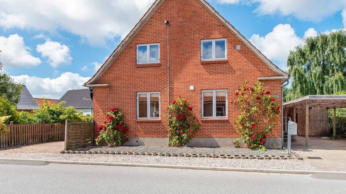 Husby House | 10 person holiday home in Ulfborg-By Traum