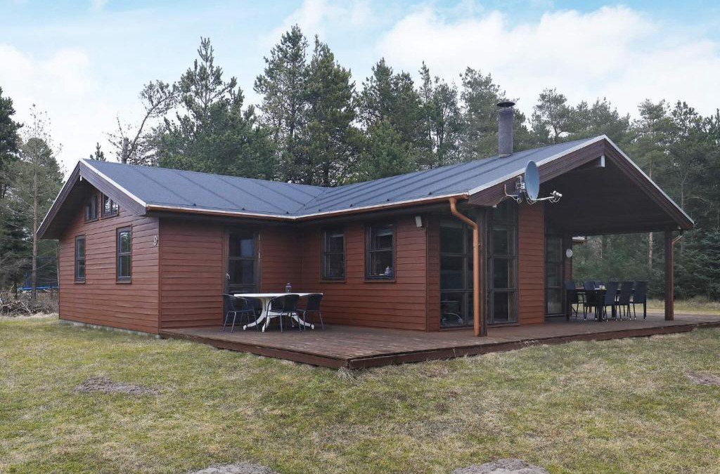 Brovst House | 10 person holiday home in Brovst