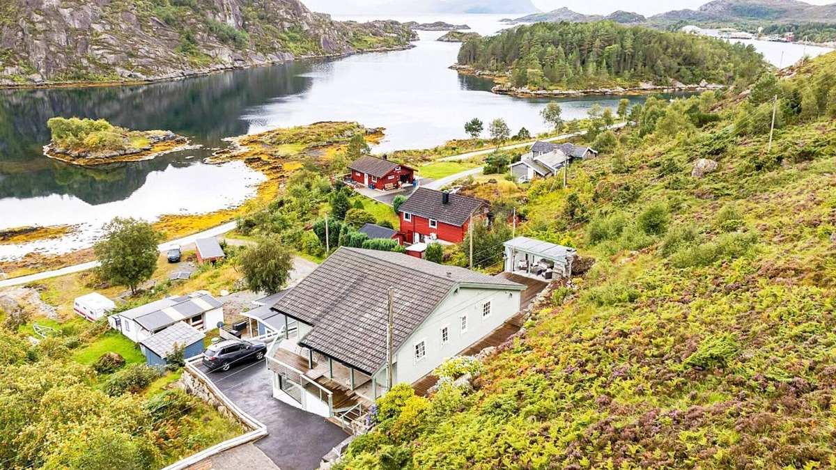 Bremanger House | 10 person holiday home in Kalvåg-By Traum
