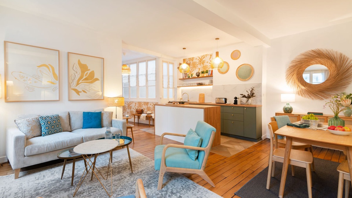 Saint-Gervais Apartment | 100% legal Marais 2BR/2BA with AC, up to 4 guests
