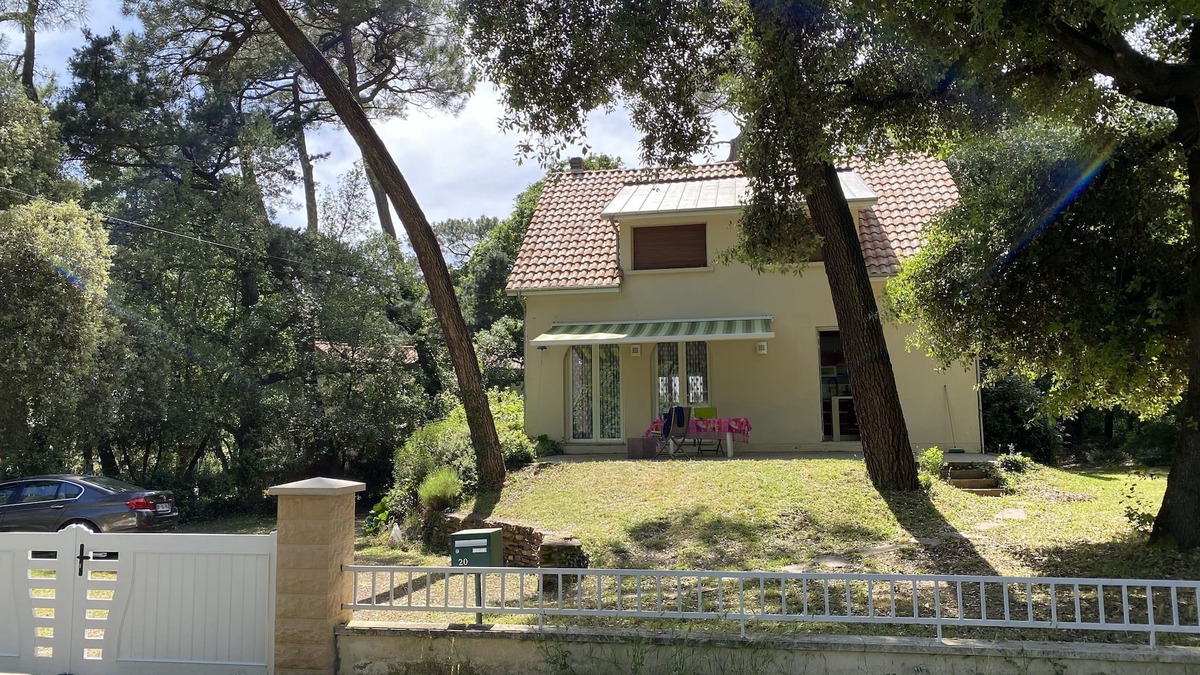 Saint-Brevin-l'Ocean House | 100 m from the beach, 140 m2 house - large wooded garden-birds' paradise