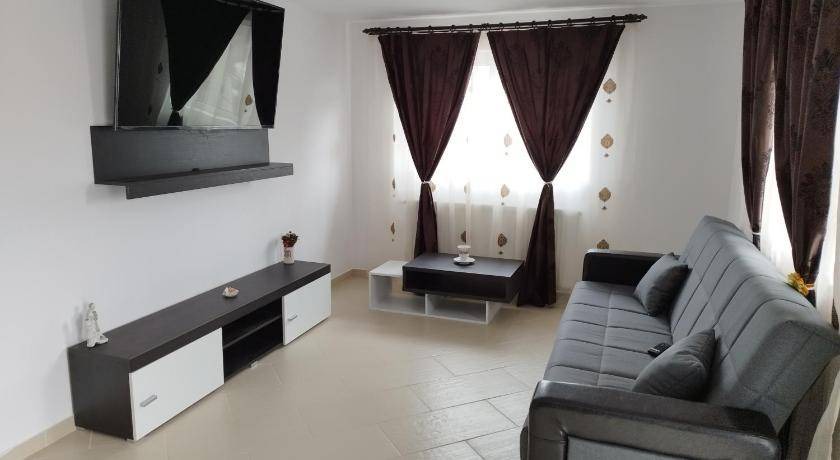 Corbeni Apartment | 100 m² Apartment ∙ 3 bedrooms ∙ 6 guests