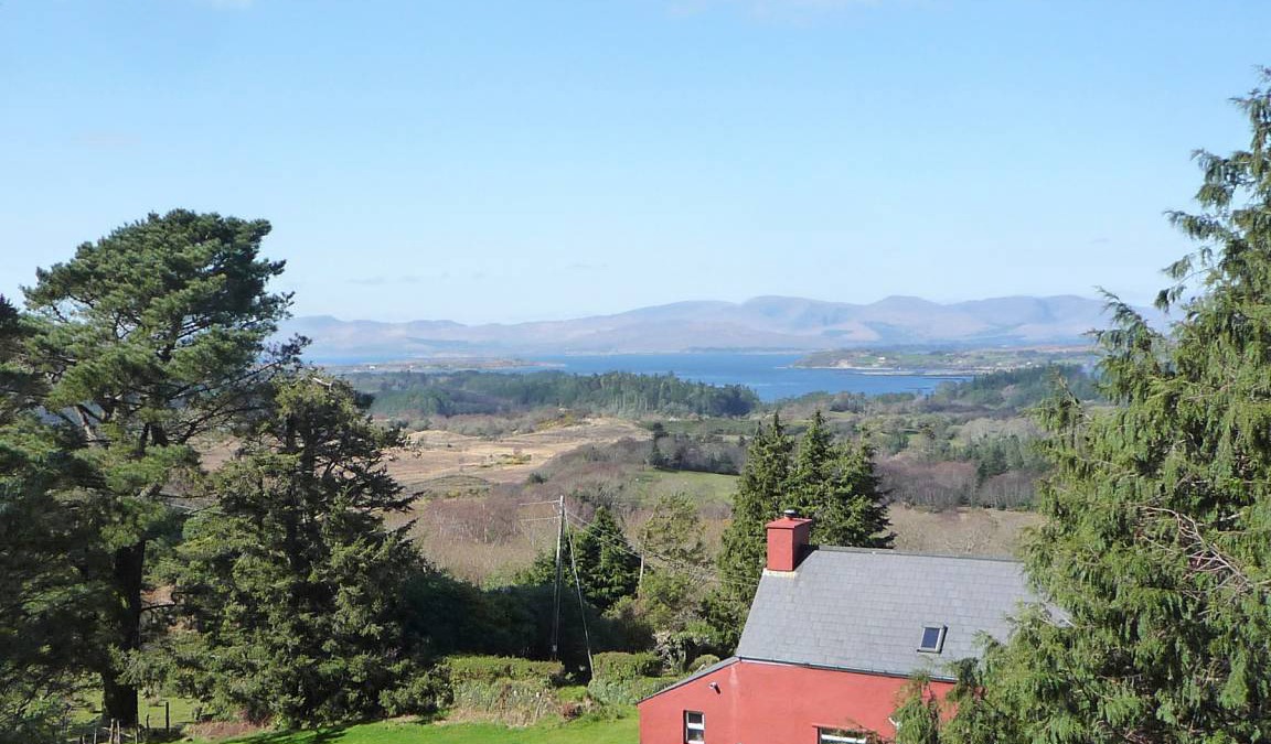 Lauragh House | 100 m² House ∙ 2 bedrooms ∙ 4 guests