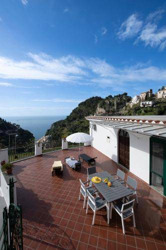 Pontone House | 100 m² House ∙ 2 bedrooms ∙ 6 guests