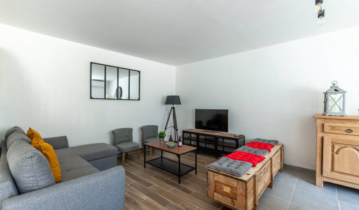 Houesville House | 100 m² House ∙ 3 bedrooms ∙ 8 guests