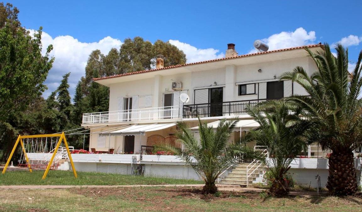 Kilada House | 100 m² House ∙ 3 bedrooms ∙ 6 guests