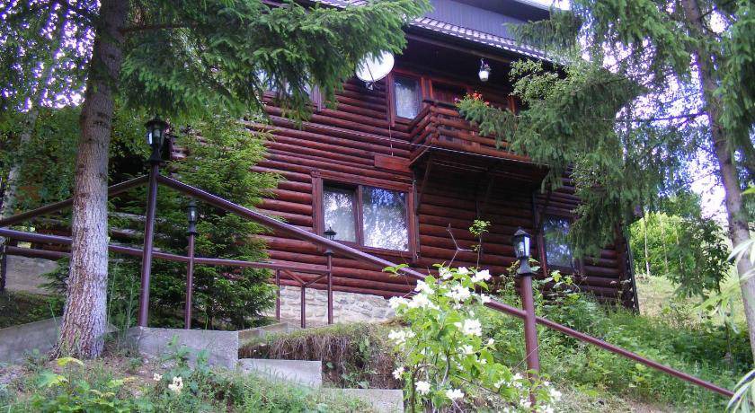 Ceahlau Cabin | 100 m² Lodge ∙ 4 bedrooms ∙ 8 guests