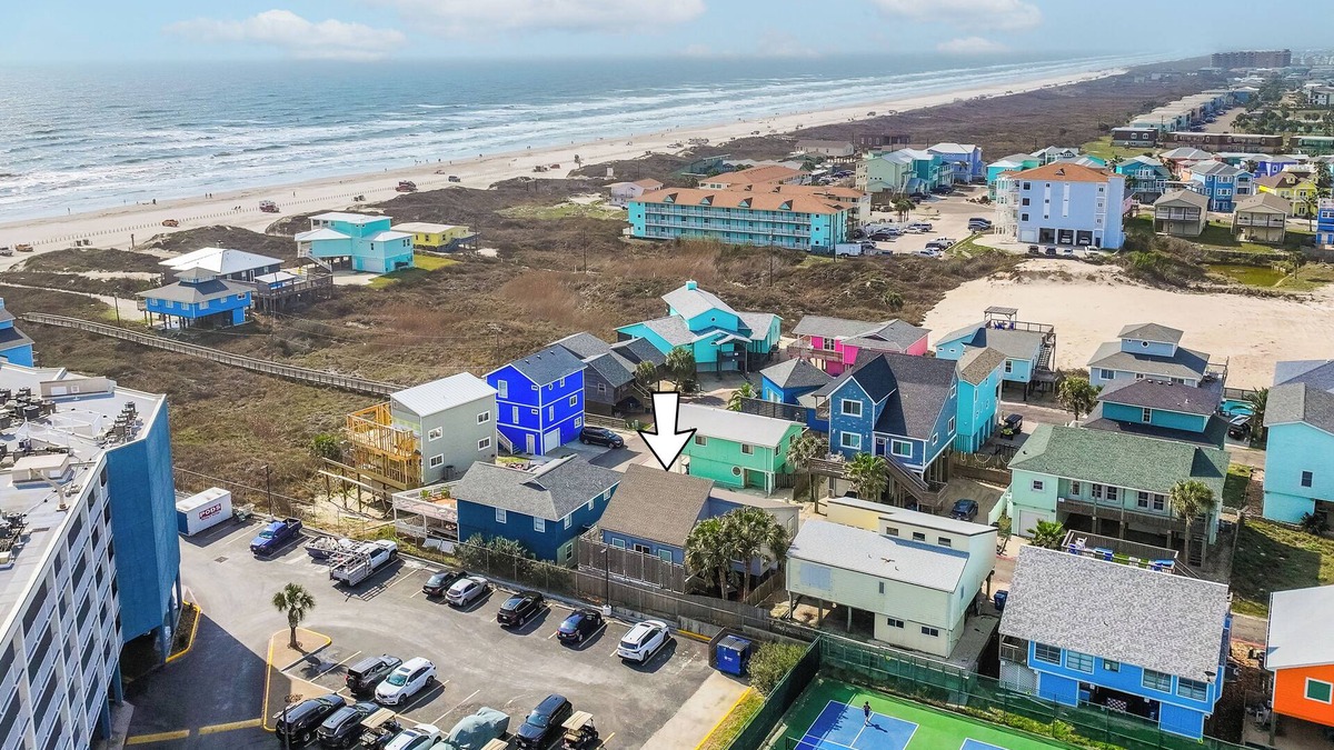 Port Aransas House | 100 yards to the water, private boardwalk. 6 seat gas golf cart included