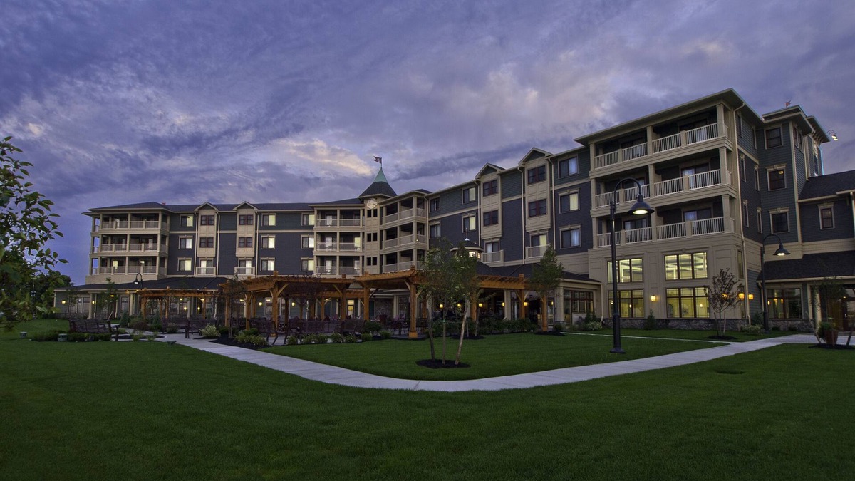 Clayton Hotel | 1000 Islands Harbor Hotel