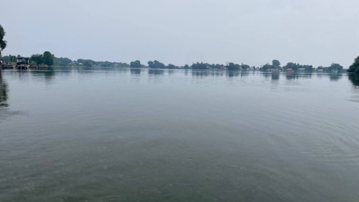 Edwardsburgh/Cardinal Apartment | 1000 ISLANDS WATERFRONT ACCOMMODATION