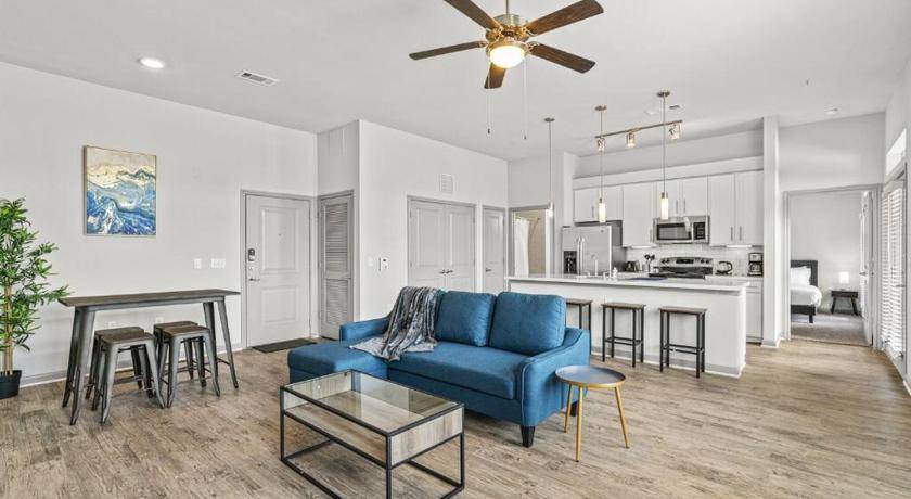 Montopolis Apartment | 1000 m² Apartment ∙ 2 bedrooms ∙ 6 guests