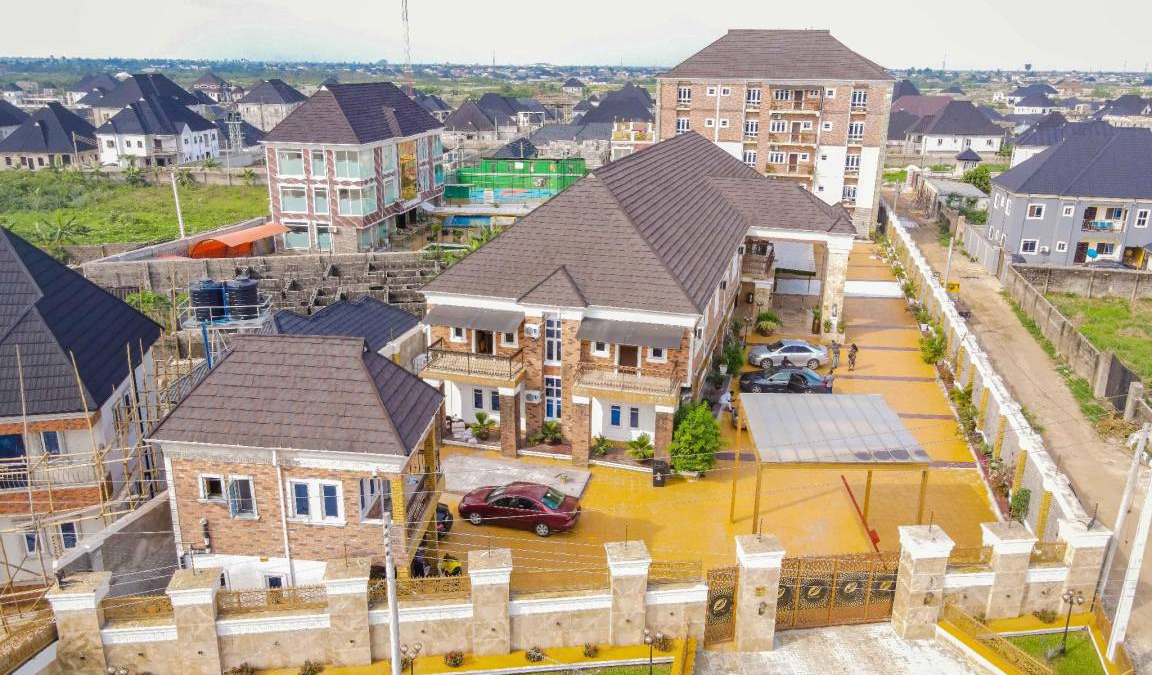 Igwuruta Hotel | 1000 m² Hotel ∙ 3 guests