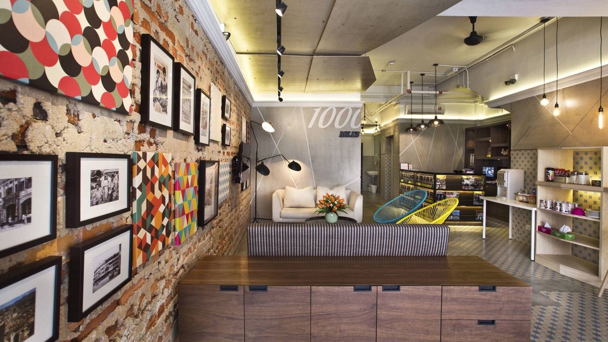 City Centre Hotel | 1000 Miles