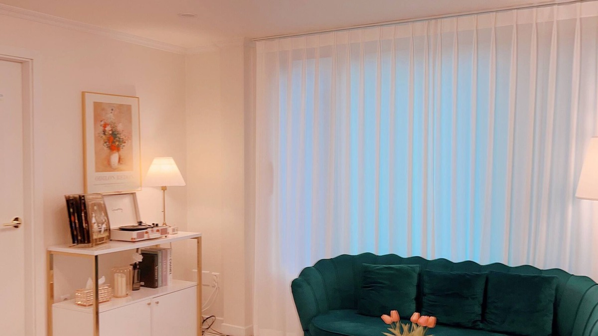 Seongsu House | 1000 sqft exclusive accommodation located 10 minutes away from Seongsu Station!