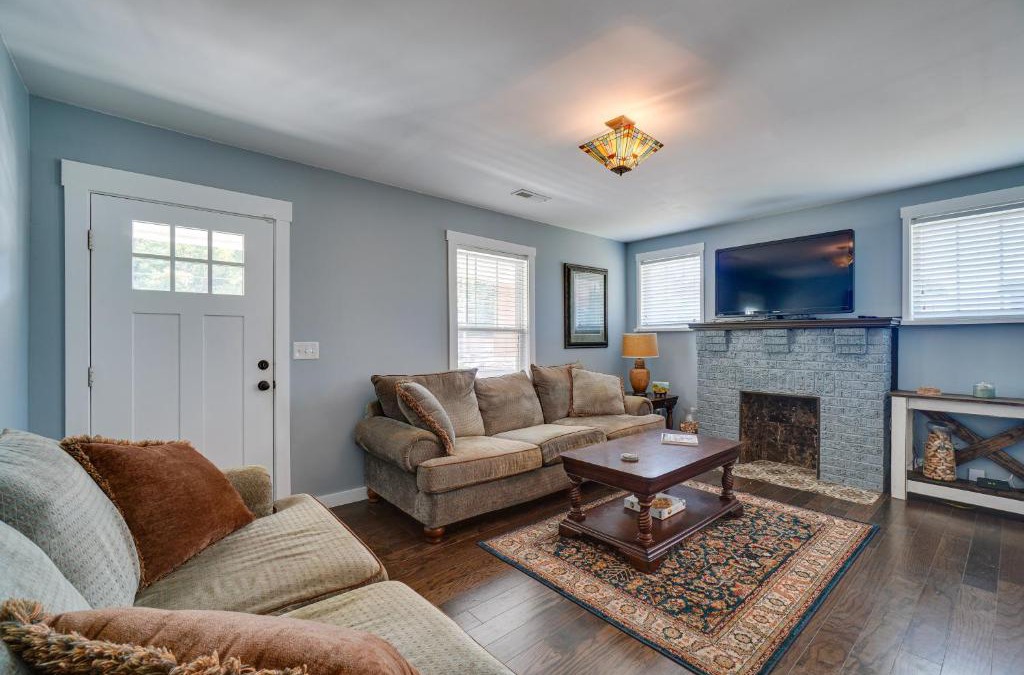 Knoxville House | 1001 Sevier Bungalow 2 Mi to Neyland Stadium!
