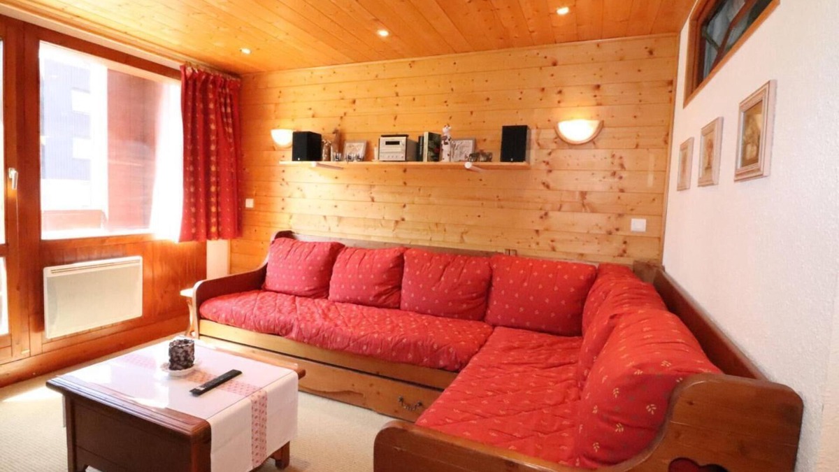 Tignes Apartment | 100m from ski slopes, 5th floor, balcony, tv, ski locker, 55m², Tignes