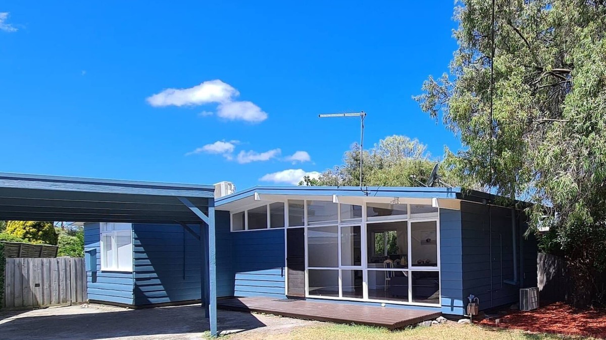 Capel Sound House | 100m to the beach 9min to Hot Springs Pet Friendly, 100m to the beach 9min to Hot Springs Pet Friend