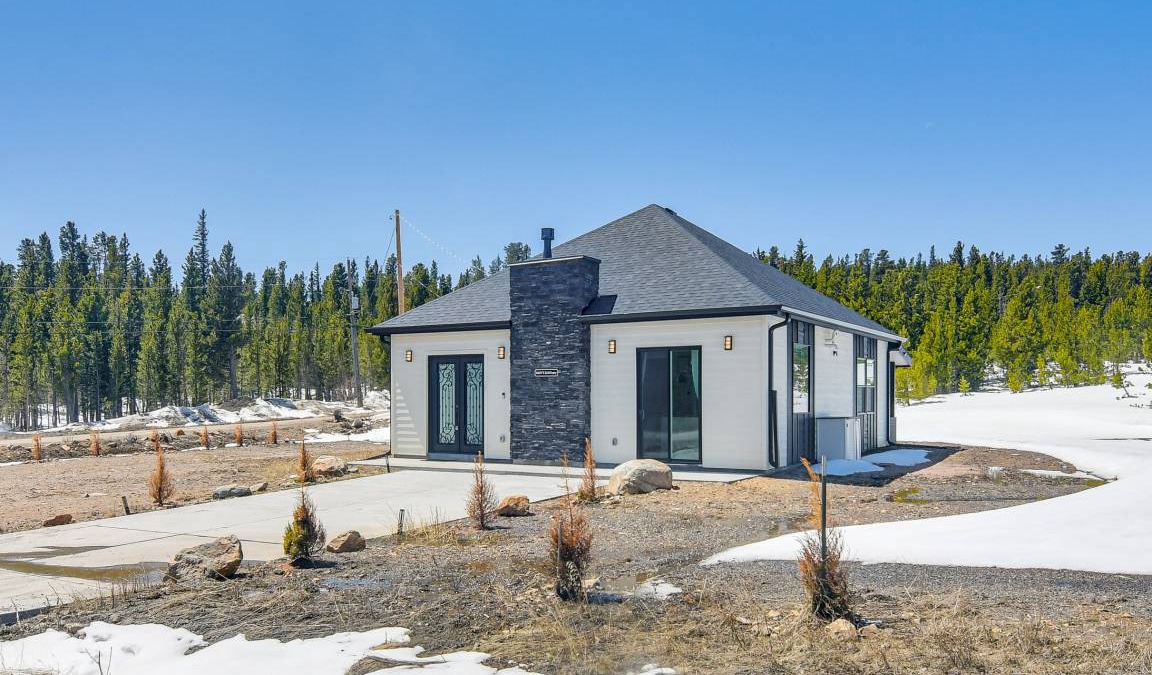 Saint Mary's Cottage | 101 m² Cabin ∙ 2 bedrooms ∙ 4 guests